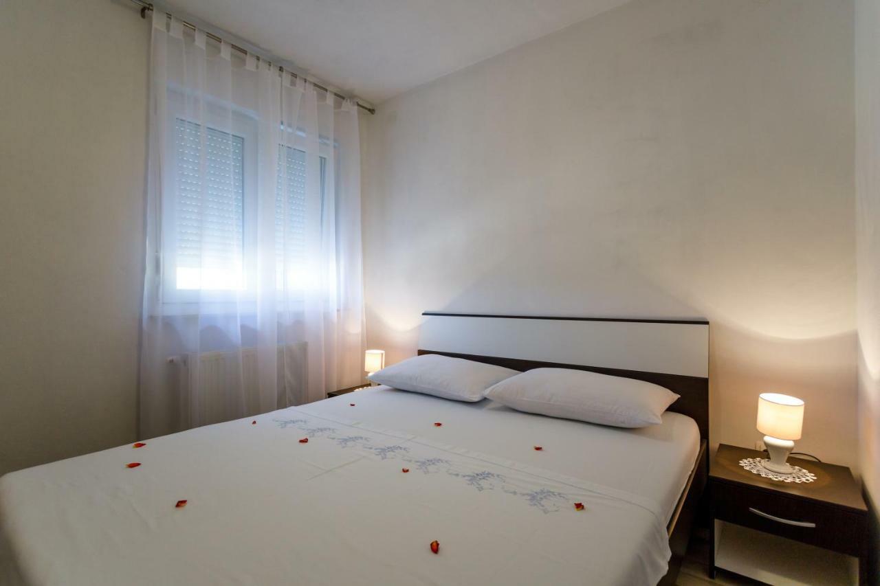 Apartman Dobrila Vrh  Exterior foto
